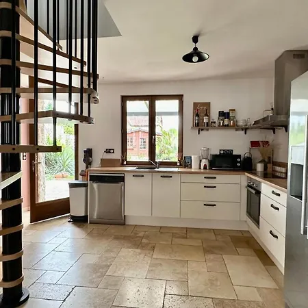 Maison De Cosy Semesterbostad *